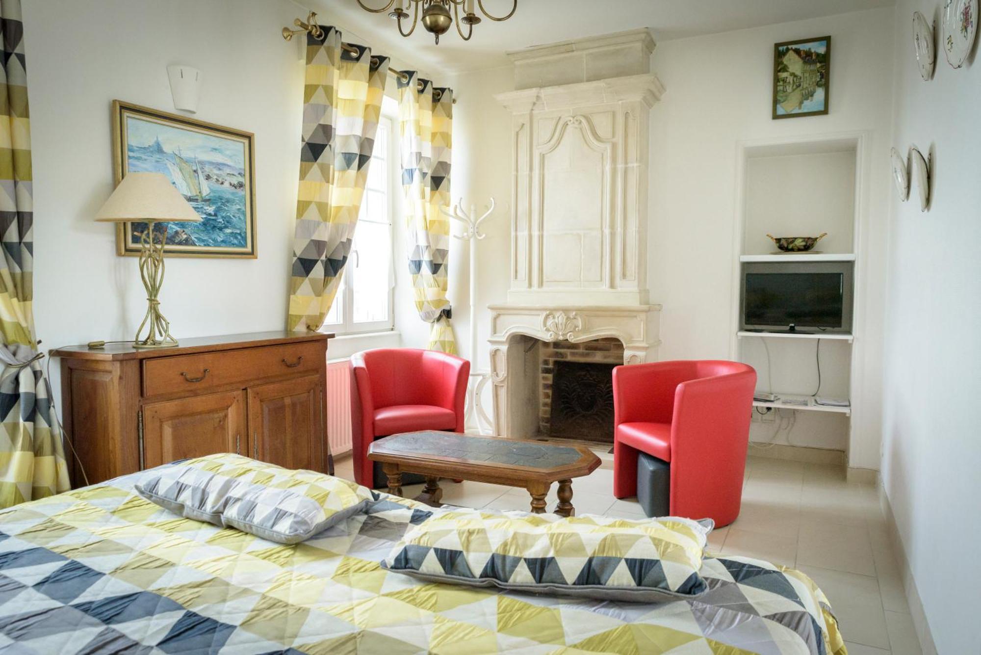 Maison Studios & Appartements Les 4 Vents 吕克索梅 外观 照片